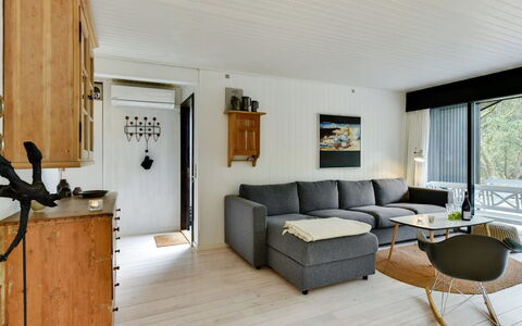 Judyta - 1Km from the Sea: Mueble, Diseño De Interiores, Piso, Sofá, Madera, Suelo, Sala, Techo, Habitación, Mesa