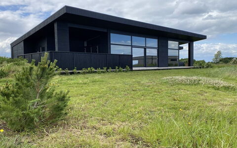 Anelle - 500M from the Sea: Hierba, Pradera, El Terreno Del Lote, Llanura, Prado, Pradera, Edificios Del Jardín, Estepa, Cobertizo, Casa De Campo