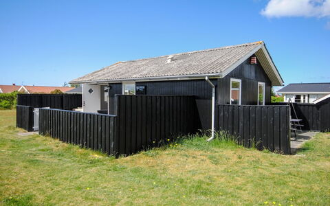 Engelbertine - 900M from the Sea