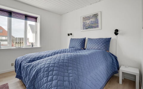 Thilla - 100M from the Sea: Madera Dura, Habitación, Lecho, Cama, Linos, Tablón