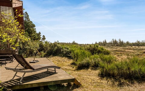Atreju - 2Km from the Sea: Cabaña, Casa, Casa, Techo, Porche, Inmuebles, Vía Muerta, Edificios Del Jardín, Casa De Campo, Yarda