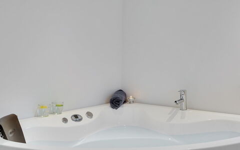 Ailke - 2Km to the Fjord: Arreglo De Tubería, Bañera, Grifo, Plomería, Baño, Diseño, Lavabo