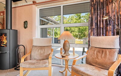 Stryd - 150M from the Sea
