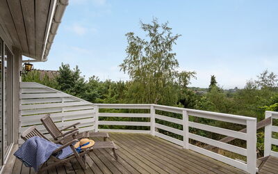 Frauke - 1Km from the Sea