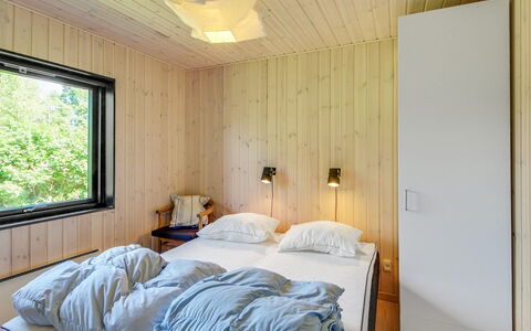 Rufina - 850M from the Sea: Diseño De Interiores, Cama, Habitación, Madera, Piso, Techo, Suelo, Sábana, Habitación, Lecho