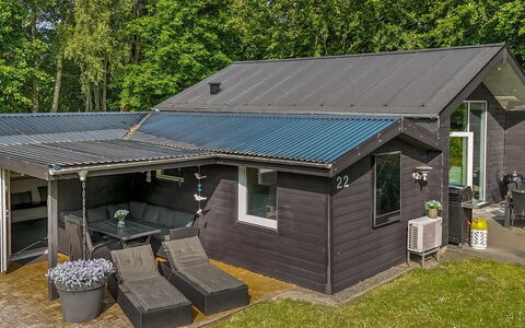 Sunja - 450M from the Sea: Tiempo De Día, Edificio, Área Urbana, Área Metropolitana, Ciudad, Departamento, Barrio, Metrópoli, Rascacielos