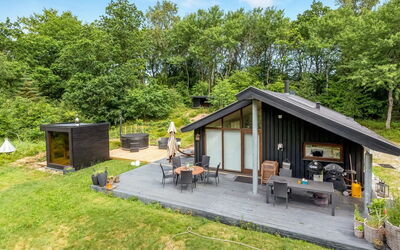 Thorine - 750M from the Sea