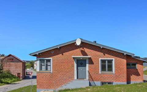 Heilgard - 500M from the Sea: Madera, Techo, Arquitectura, Casa, Casa, Cabaña, Vía Muerta, Madera Dura, Pendiente, Inmuebles