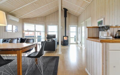 Mette - 98M from the Sea