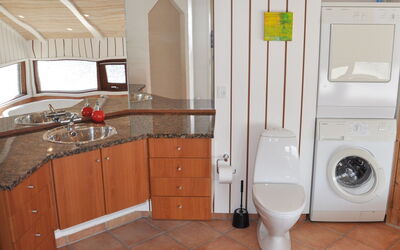Sigvalda - 250M from the Sea