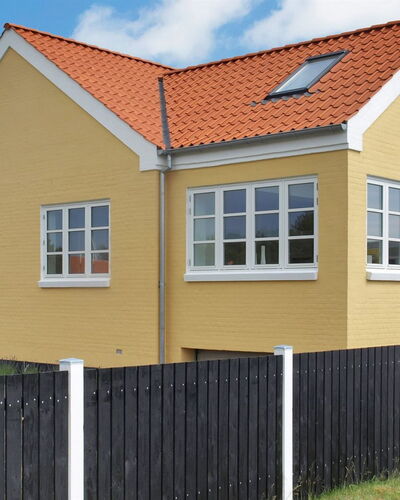 Janes - 400M from the Sea