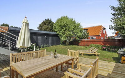 Elka - 100M from the Sea