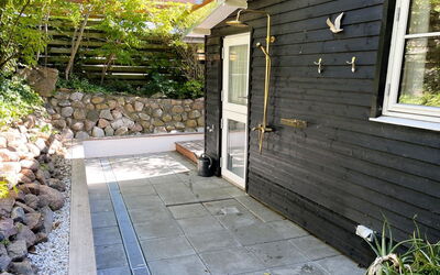 Daike - 25M from the Sea