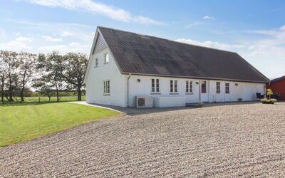 Dolfine - 15Km from the Sea