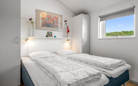Soufiane - 100M from the Sea: Habitación, Cama, Lecho, Marco De La Cama, Sábana, Hotel