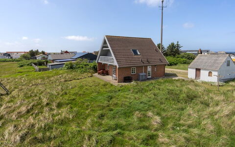 Bjarnger - 200M from the Sea: Hierba, Pradera, Paisaje, Ecorregión, Llanura, Planta De La Comunidad, El Terreno Del Lote, Mueble Para Exteriores, Pradera, Shrubland