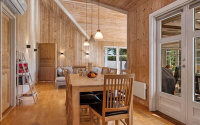 Annestine - 200M from the Sea