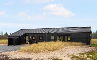 Sasja - 1.5Km from the Sea