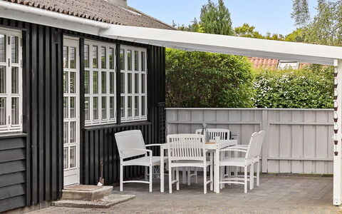 Skrolan - 200M from the Sea: Sombra, Toldo, Metal, Estructura Al Aire Libre, Mueble Para Exteriores, Jardín, Yarda, Porche, Patio, Diseño