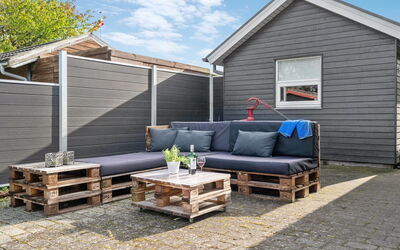 Thorwith - 150M from the Sea