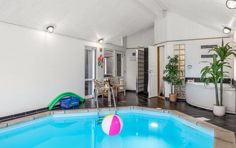 Athisl - 800M from the Sea