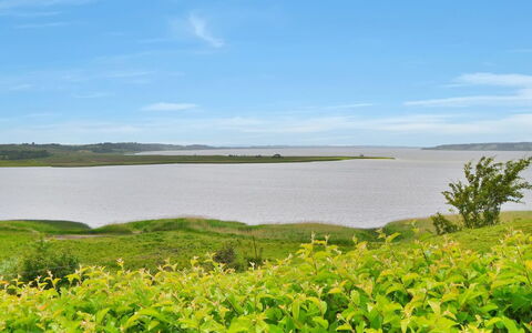Pirkka - 50M to the Fjord: Piscina, Mueble Para Exteriores, Mueble, Recurso, Losa, Eco Hotel, Sombra, Silla, Ocio, Inmuebles