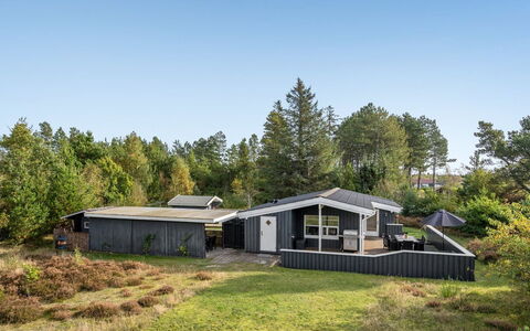 Bia - 250M from the Sea