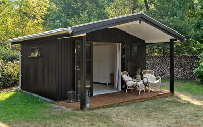 Jelko - 1.2Km from the Sea