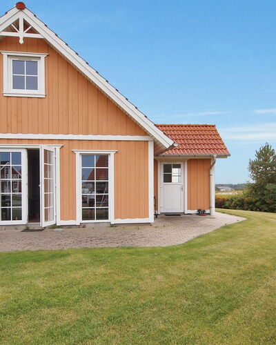 Matleena - 200M from the Sea