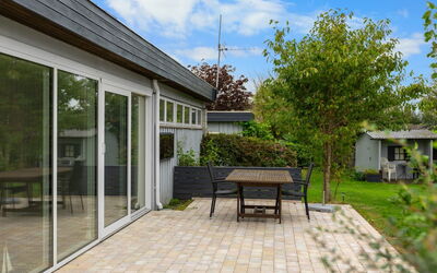 Rikkart - 100M from the Sea