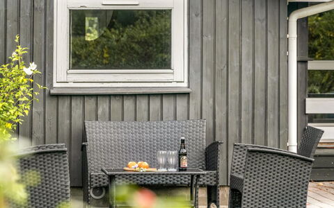 Stasia - 75M from the Sea: Piscina, Mueble Para Exteriores, Mueble, Recurso, Losa, Eco Hotel, Sombra, Silla, Ocio, Inmuebles
