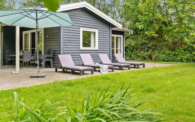 Felisa - 300M from the Sea