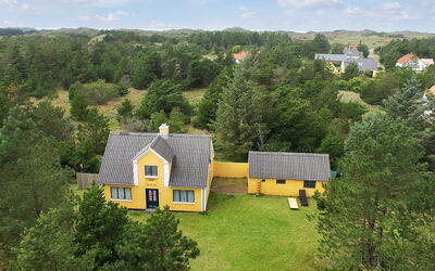 Margrethe - 1.1Km from the Sea