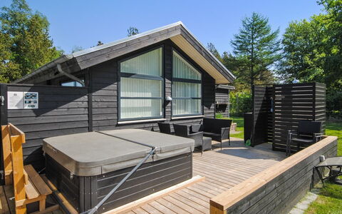 Etly - 600M to the Fjord: Madera, Techo, Arquitectura, Casa, Casa, Cabaña, Vía Muerta, Madera Dura, Pendiente, Inmuebles