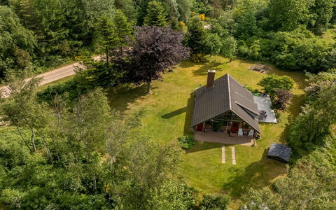 Paale - 200M to the Fjord: Casa, Casa, Techo, Cabaña, Inmuebles, Paisajismo, Edificios Del Jardín, Vía Muerta, Casa De Campo