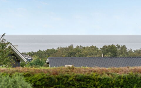 Kimi - 800M from the Sea: Arquitectura, Techo, Casa, Material Compuesto, La Luz Del Día, Vía Muerta, Entrada De Coches
