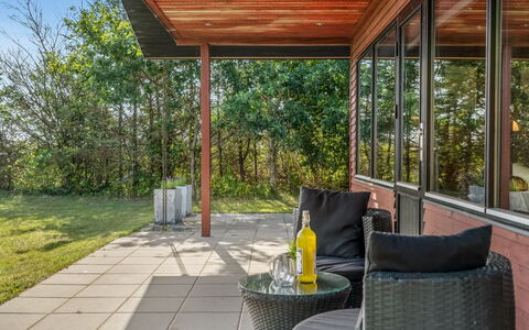 Tayana - 75M to the Fjord: Piscina, Mueble Para Exteriores, Mueble, Recurso, Losa, Eco Hotel, Sombra, Silla, Ocio, Inmuebles