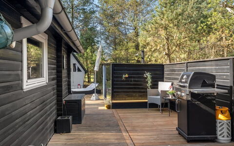 Susannah - from the Sea: Madera, Casa, Porche, Cubierta, Madera Dura, Techo, Manchas De Madera, Suelos De Madera, Eco Hotel