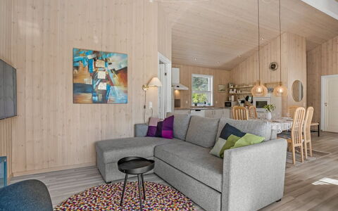 Fredegæst - 700M from the Sea: Madera, Piso, Diseño De Interiores, Suelo, Mueble, Techo, Habitación, Sala, Suelos De Madera, Casa