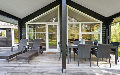 Hejdi - 350M from the Sea