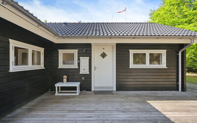 Hejdi - 350M from the Sea