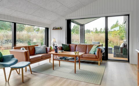 Sinna - from the Sea: Madera, Casa, Porche, Cubierta, Madera Dura, Techo, Manchas De Madera, Suelos De Madera, Eco Hotel