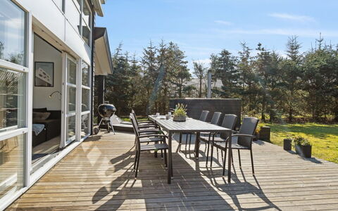 Todor - 1.1Km from the Sea: Piscina, Mueble Para Exteriores, Mueble, Recurso, Losa, Eco Hotel, Sombra, Silla, Ocio, Inmuebles