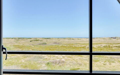 Viona - 350M from the Sea: Azul, Luz De Sol, Mar, Oceano, Costa, Vaso, Estepa, La Luz Del Día, Pradera