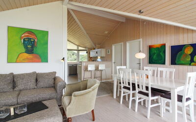 Bengt - 1Km from the Sea