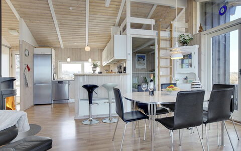 Konsta - 200M from the Sea: Piscina, Mueble Para Exteriores, Mueble, Recurso, Losa, Eco Hotel, Sombra, Silla, Ocio, Inmuebles