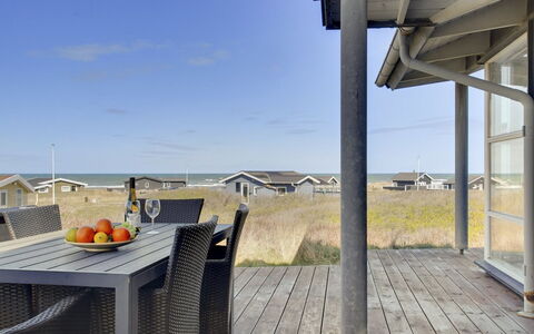 Konsta - 200M from the Sea: Piscina, Mueble Para Exteriores, Mueble, Recurso, Losa, Eco Hotel, Sombra, Silla, Ocio, Inmuebles