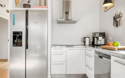 Yaim - 800M from the Sea