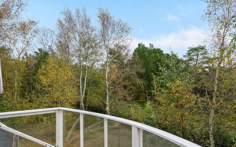 Henni - 2.5Km from the Sea: Piscina, Mueble Para Exteriores, Mueble, Recurso, Losa, Eco Hotel, Sombra, Silla, Ocio, Inmuebles