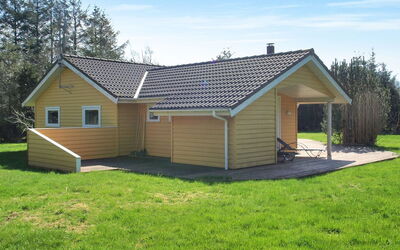 Eljena - 600M from the Sea
